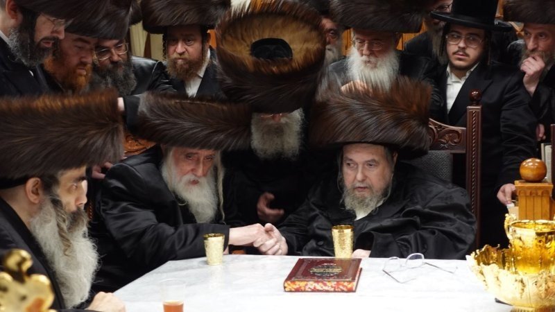 אנשיל בעק וא.מ.ש