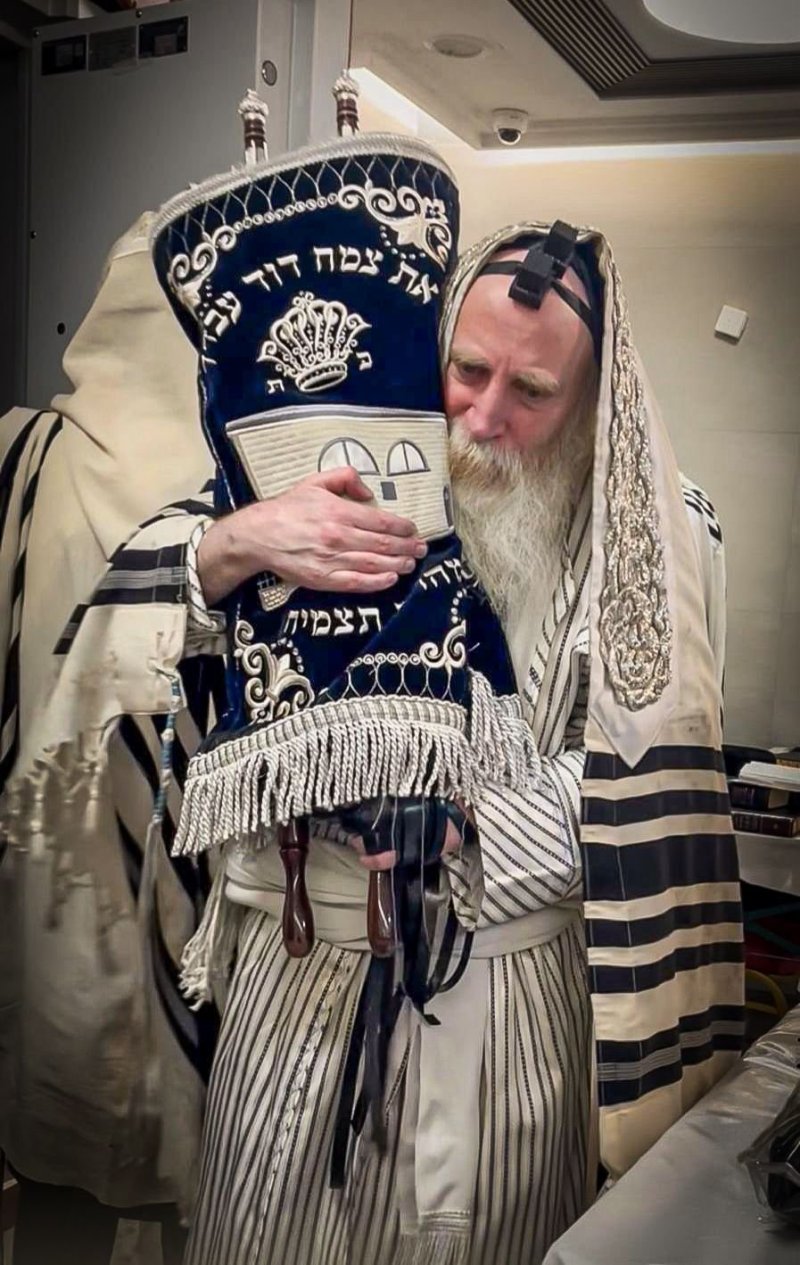 באדיבות המצלם