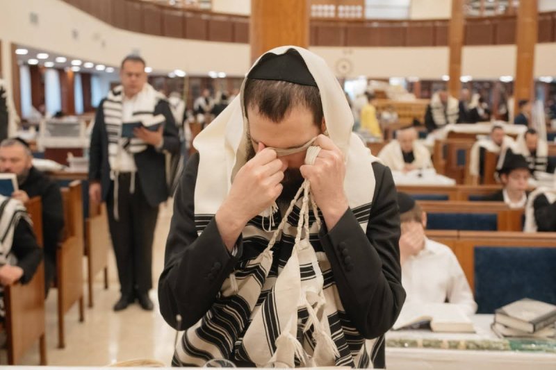 לוי נאזרוב