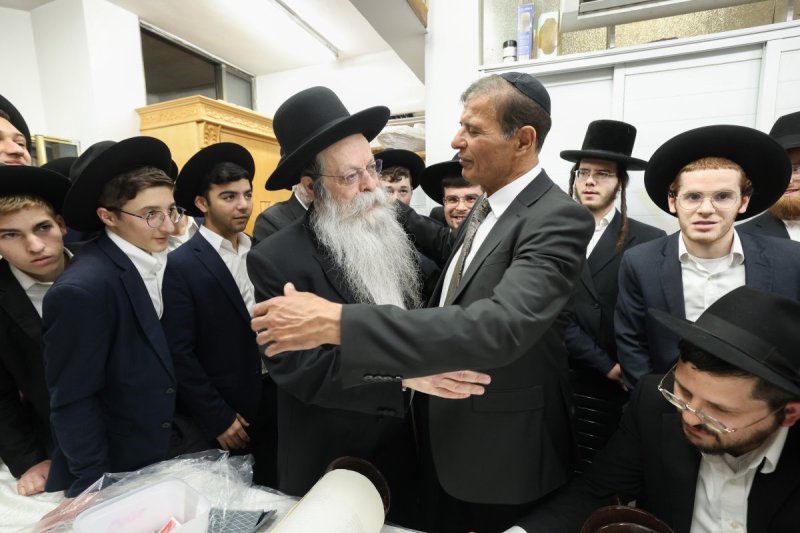 דוד ארזני