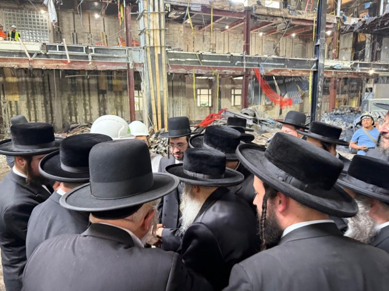 באדיבות המצלם