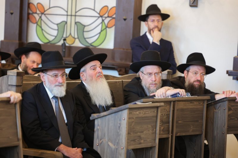 א. אייזנבאך