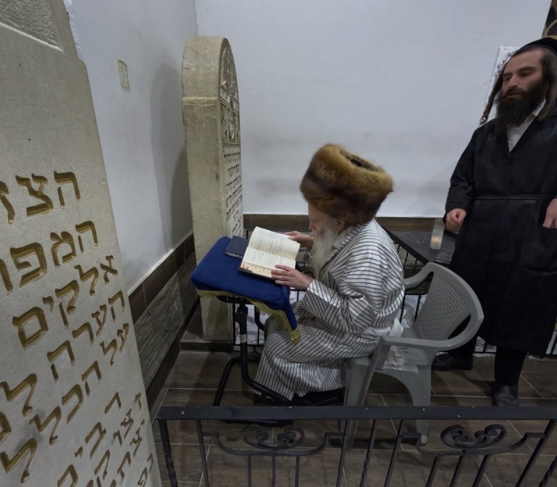 באדיבות המצלם