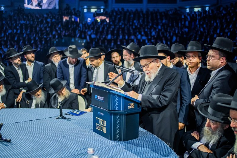 דניאל נפוסי, אריאל רבינסקי ומנדי טוויטו