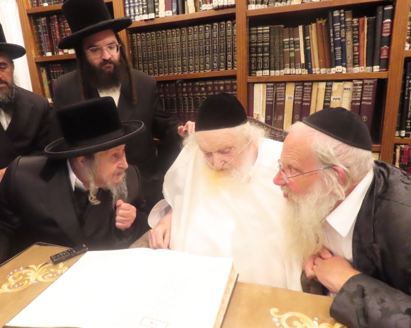 באדיבות המצלם