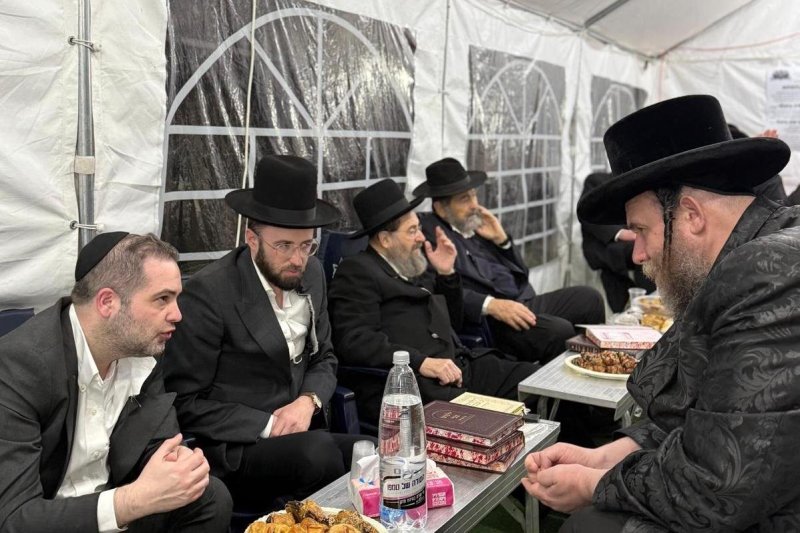 באדיבות המצלם