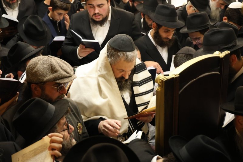 מרדכי לובעצקי