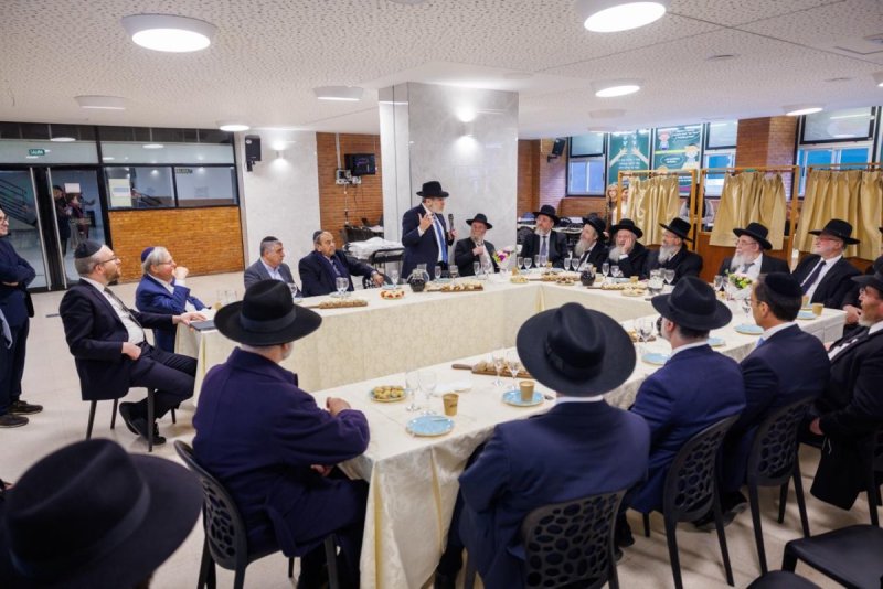 דניאל נפוסי ומאיר זלזניק