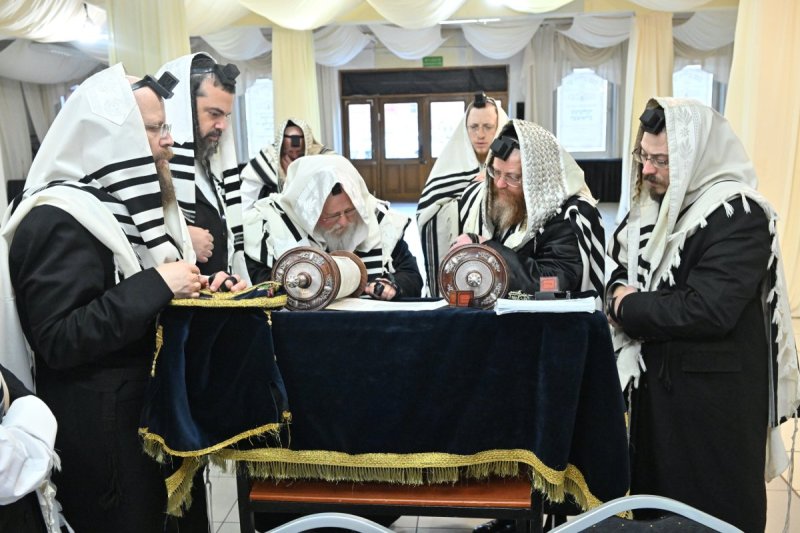 באדיבות המצלם