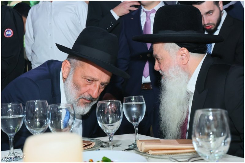 אלעזר פיינשטיין