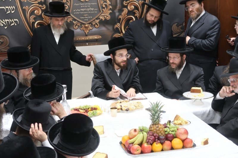 באדיבות המצלם