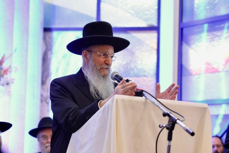 דניאל נפוסי ומאיר זלזניק