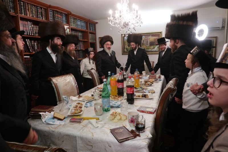 באדיבות המצלם