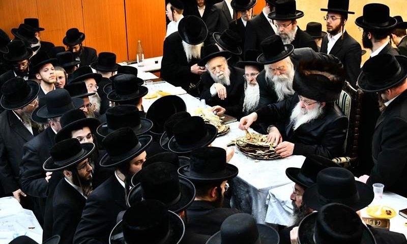 היכן האדמו"רים יאכלו מצות השבת? | כל אירועי וזמני שבת פסח שני