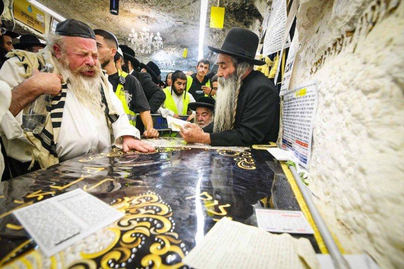 ארי קופרשטוק ומאיר אדרי