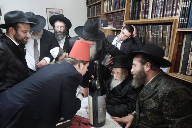 באדיבות המצלם