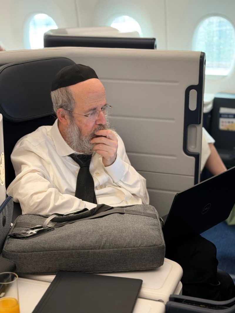 דניאל נפוסי ומאיר זלזניק