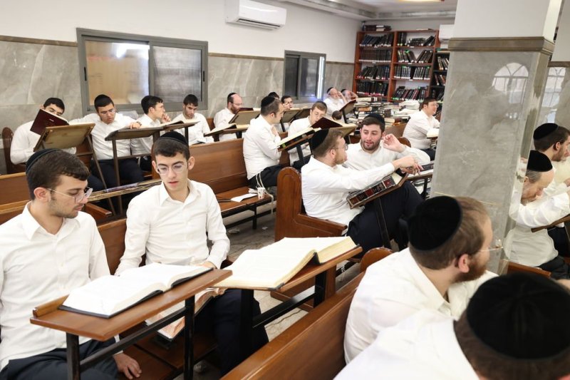 באדיבות המצלם