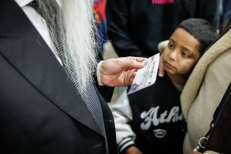 דניאל נפוסי