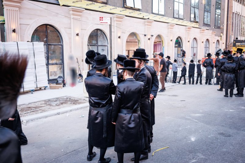 האחים לאנטשעווסקי ואושי וויינגארטן