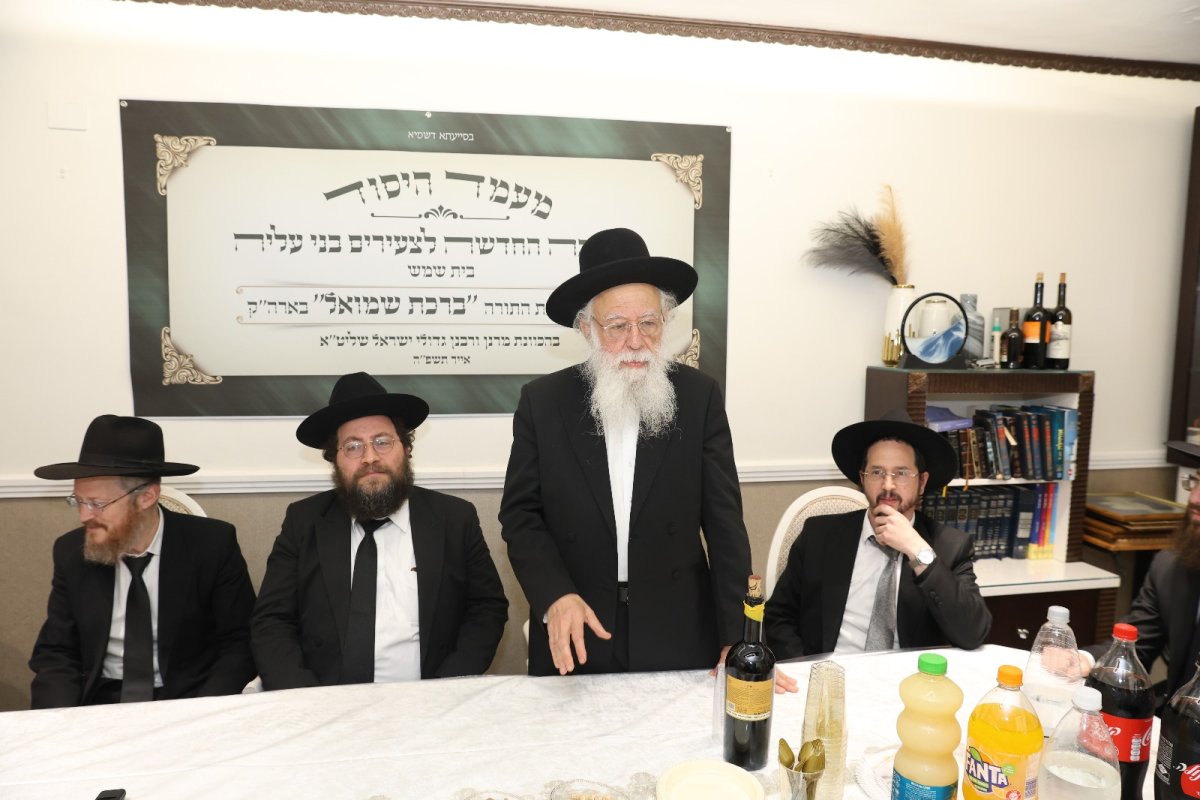 באדיבות המצלם