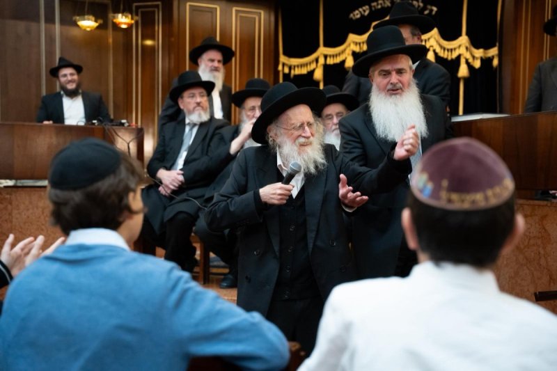 דניאל נפוסי ומאיר זלזניק