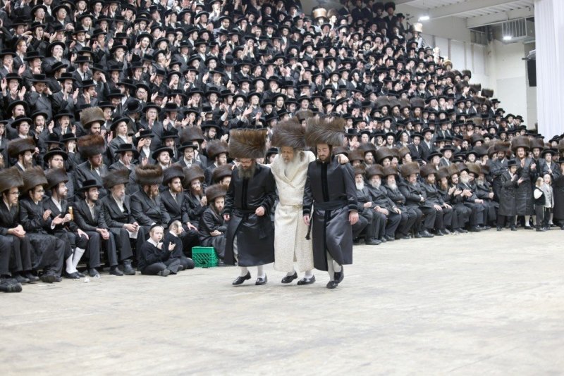 באדיבות המצלם