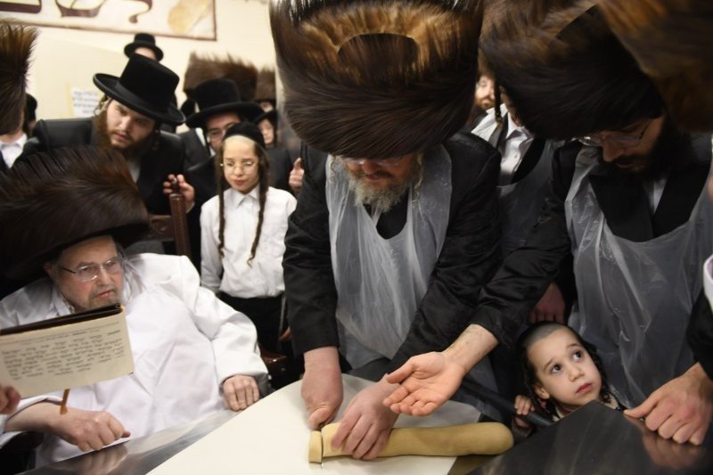 אנשיל בעק וא.מ.ש