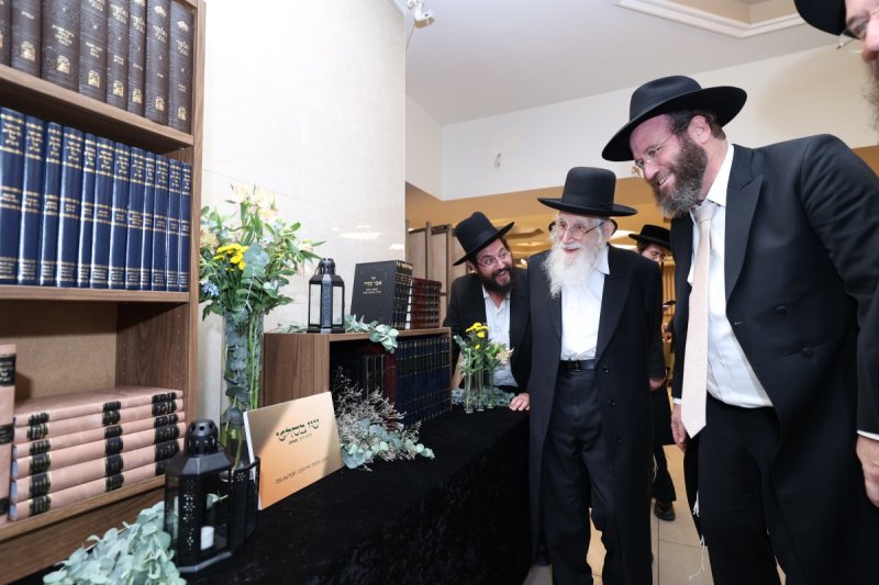 שמוליק קורלנסקי