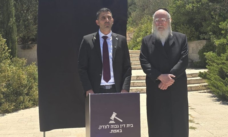 קרעי הניח אבן פינה: "לבטל את בג"ץ ולהחזיר את השלטון לעם"