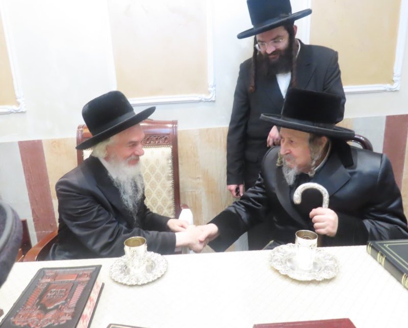 באדיבות המצלם