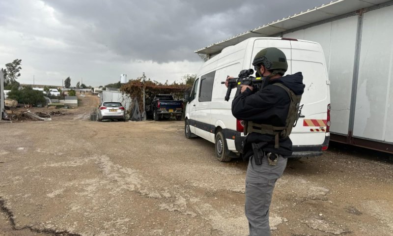 השוטר שירה למוות בבדואי נחקר באזהרה ונשלח למעצר בית