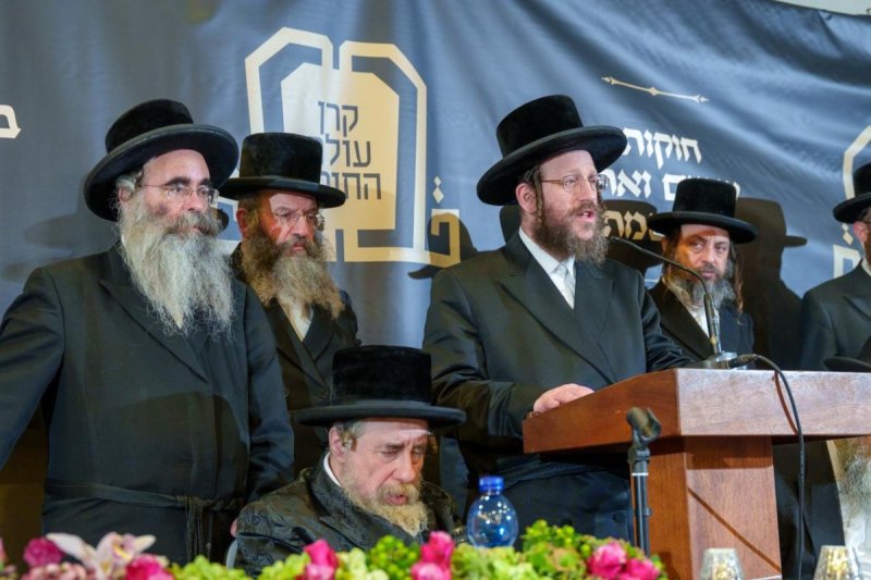 דניאל נפוסי ומאיר זלזניק