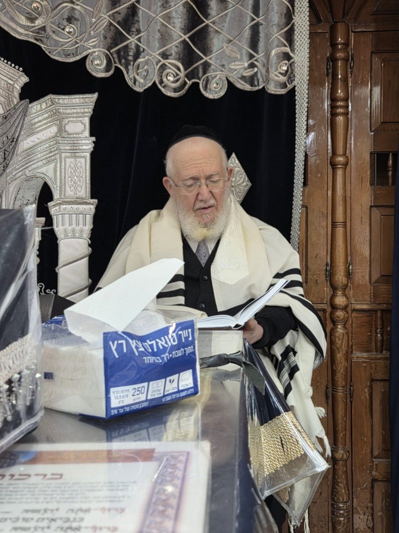 באדיבות המצלם