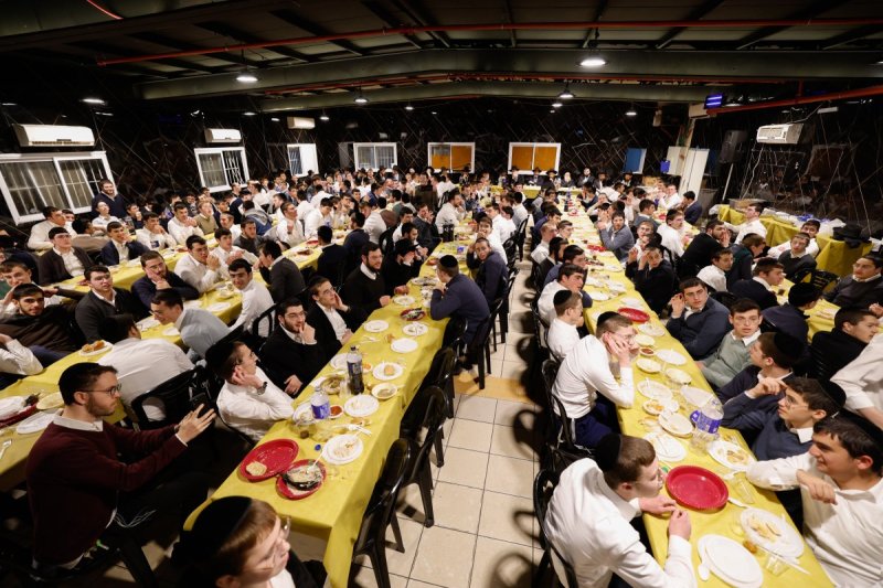 שמוליק קורלנסקי