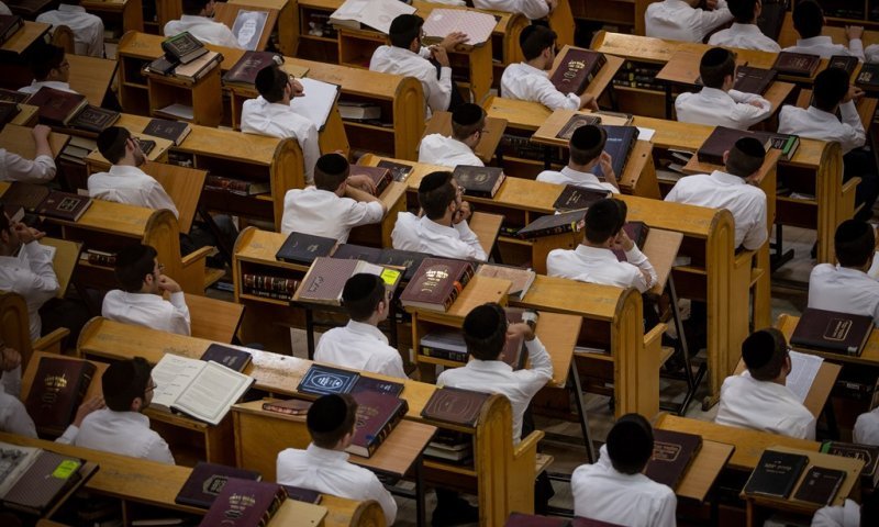 בעקבות ליקויי בטיחות חמורים: צו סגירה לישיבת טשערנוביל באלעד