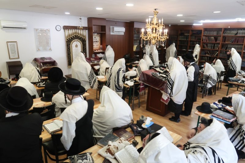 מ.א נוימן
