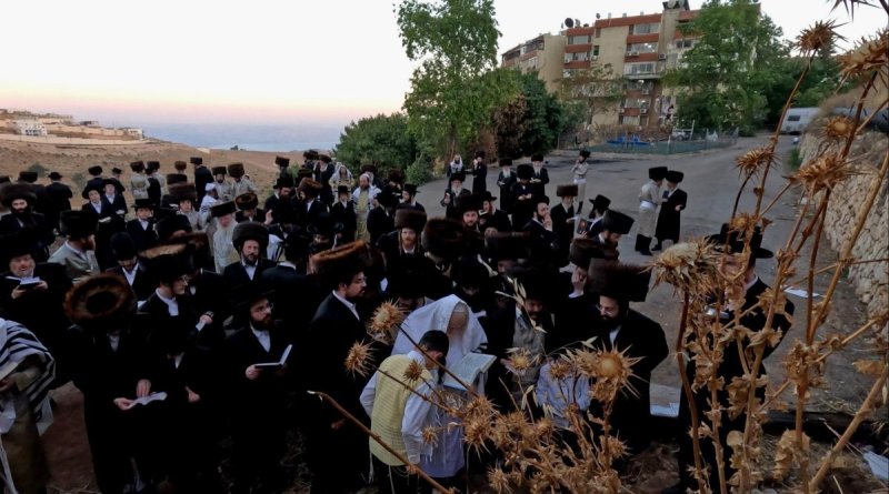 באדיבות המצלם