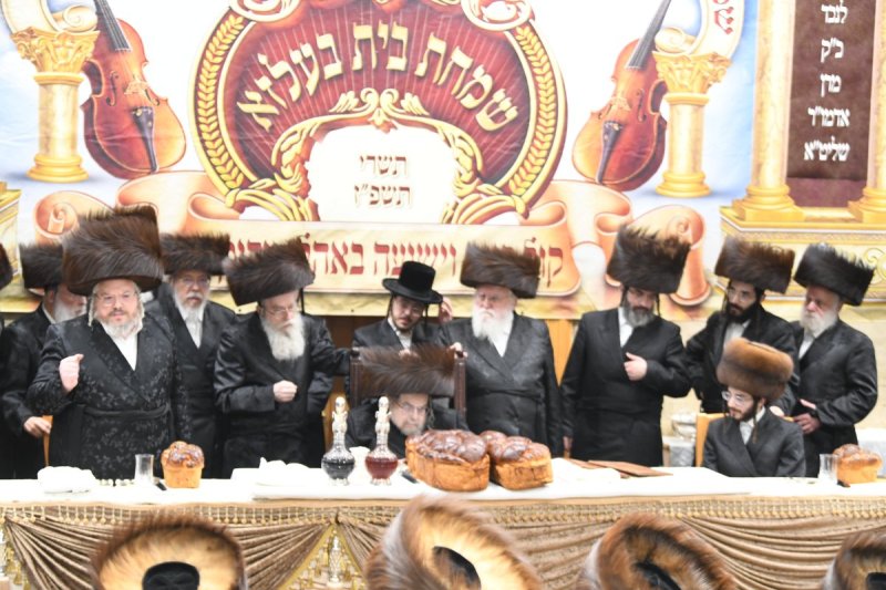 אנשיל בעק