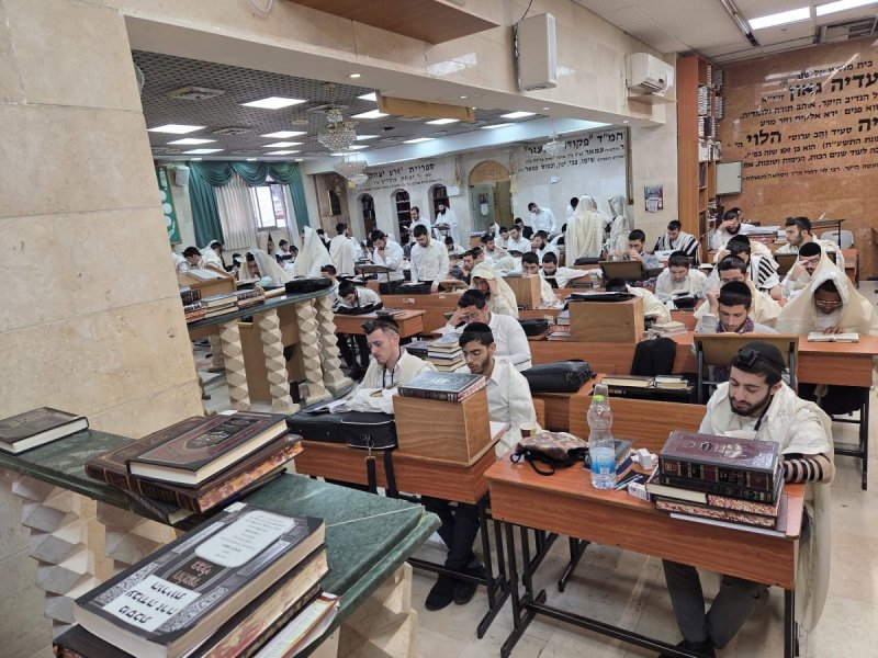 באדיבות המצלם