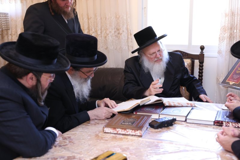 לוי עמית