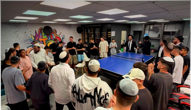 שניאור סגל