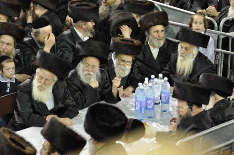 מהנעשה והנשמע ויז'ניץ