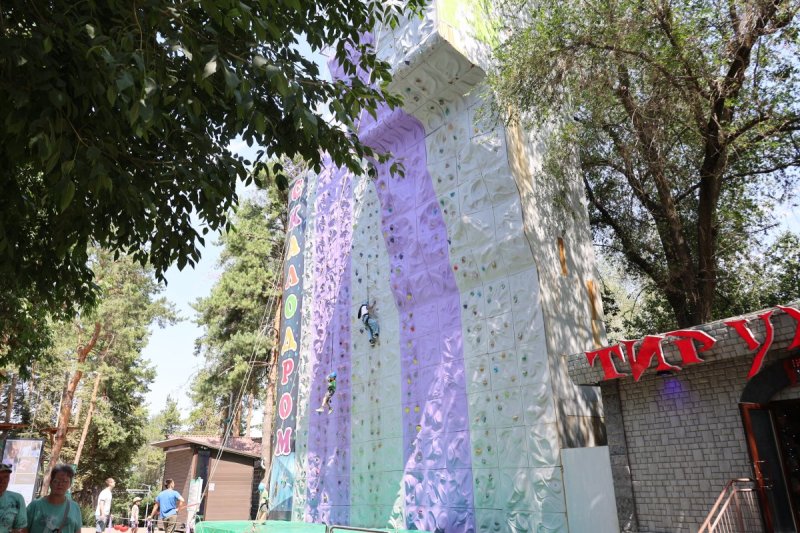 מרדכי לובעצקי