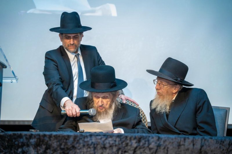 דניאל נפוסי ומאיר זלזניק