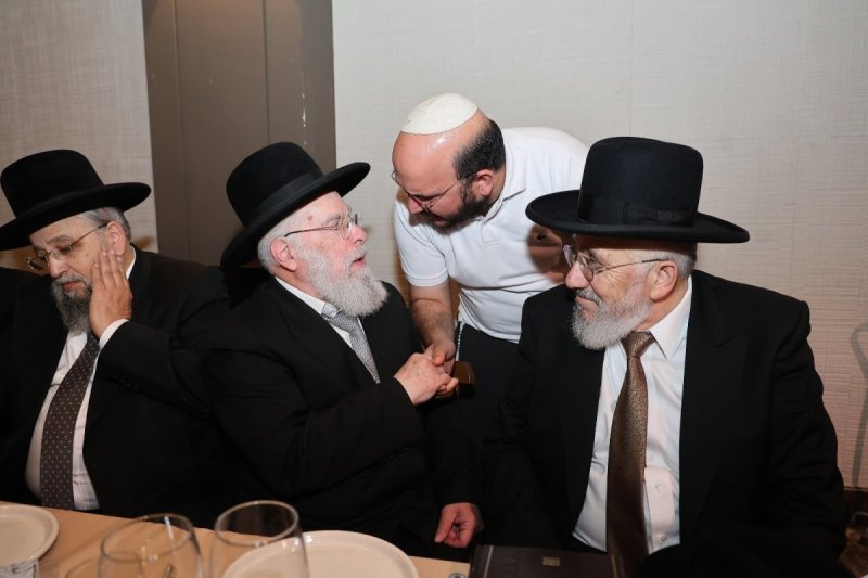 נועם אליהו