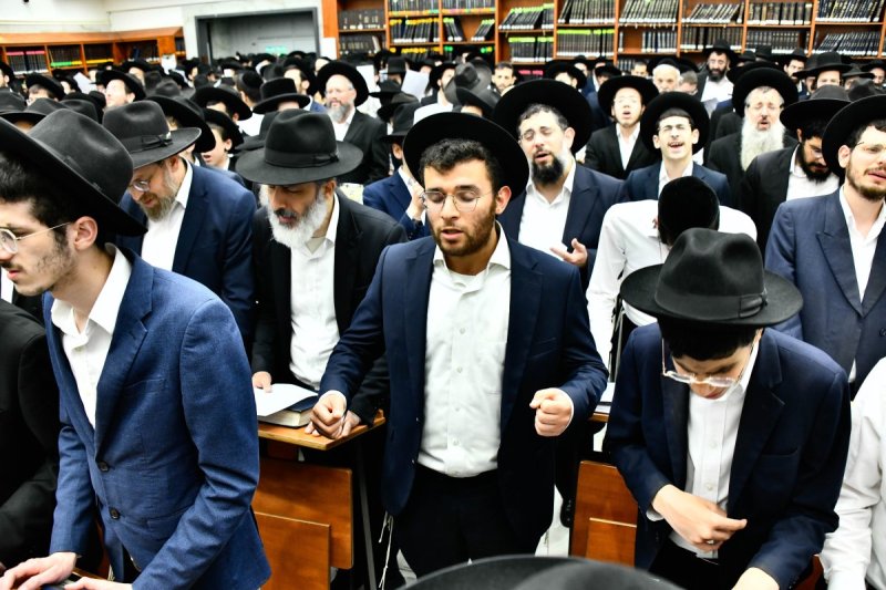 שוקי לרר