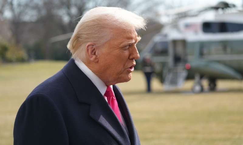 מוות פתאומי בארה"ב מציב את הנשיא טראמפ בפני אתגר משמעותי 