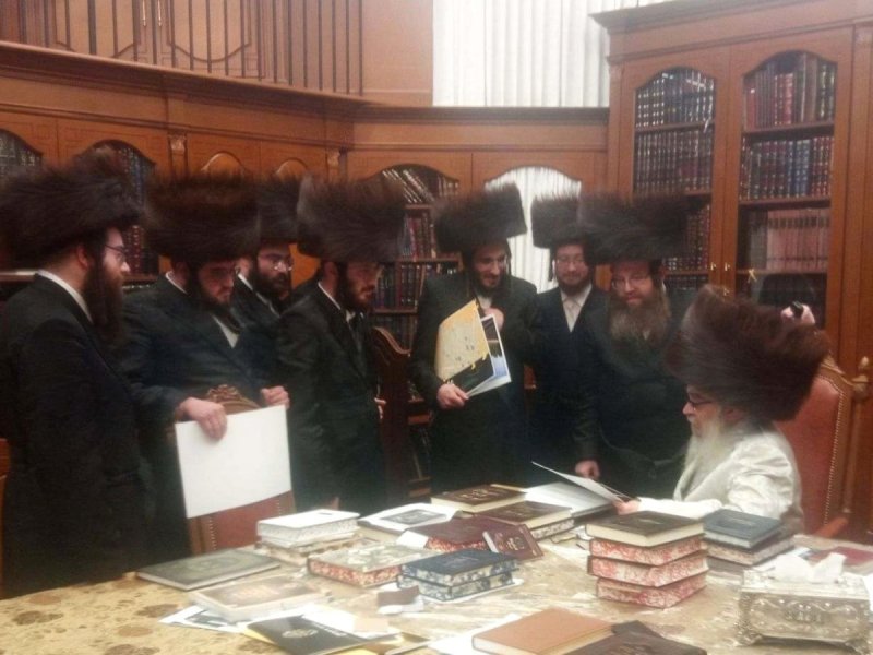 באדיבות המצלם