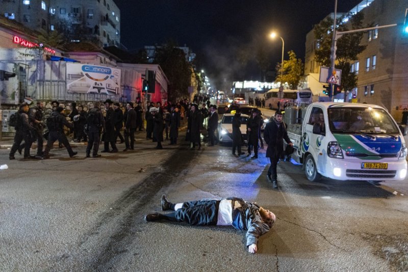 חיים גולדברג, פלאש 90